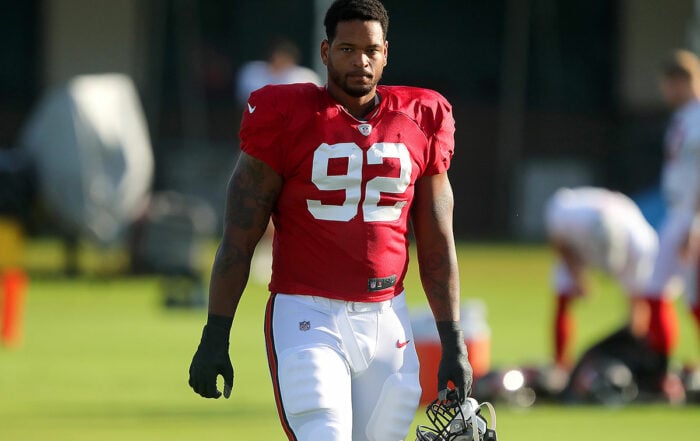 Bucs De Will Gholston
