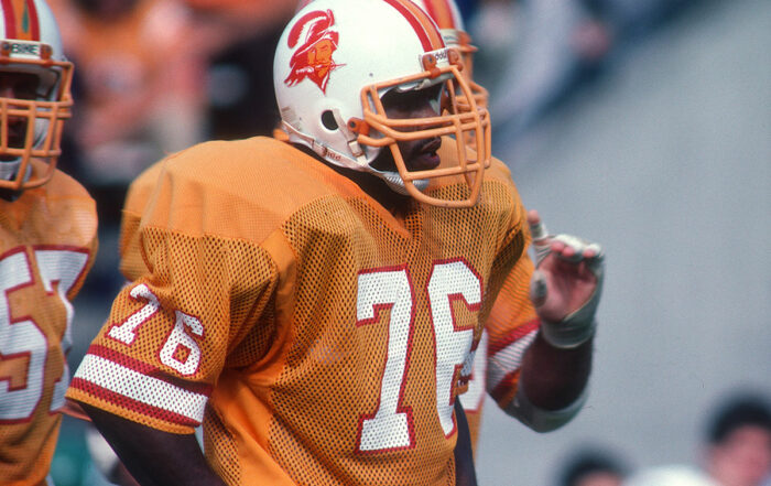 Former Bucs Nt David Logan