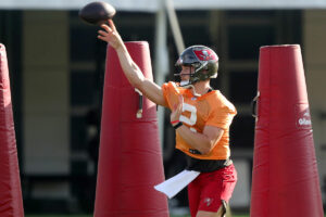Bucs Camp Battles Update: Offense 3 Bucs Qb Kyle Trask