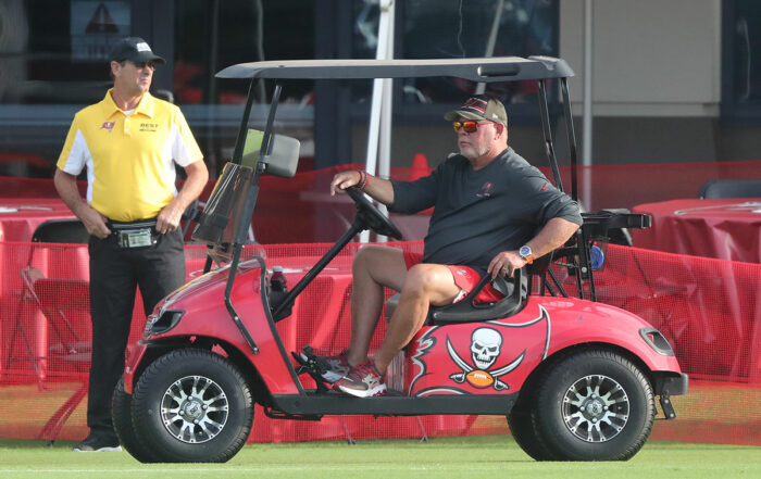 Bucs Head Coach Bruce Arians