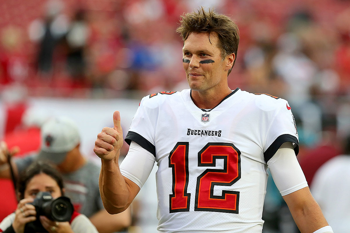 New Tom Brady inspired shirt available for Bucs fans - Bucs Nation