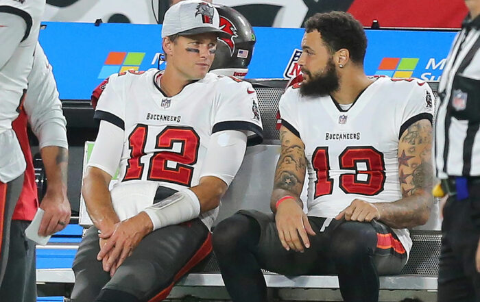 Bucs Qb Tom Brady And Wr Mike Evans