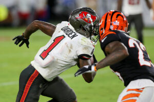 Bucs' Arians: &Amp;Quot;Worst Tackling Experience I'Ve Seen In A Long Time&Amp;Quot; 2 Bucs Wr Jaelon Darden