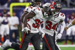 Bucs Monday Mailbag: Will Bucs Regret Letting Winston Go? More Gio? 4 Bucs Cb Dee Delaney