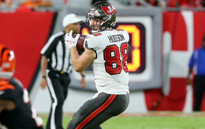 Bucs Te Tanner Hudson