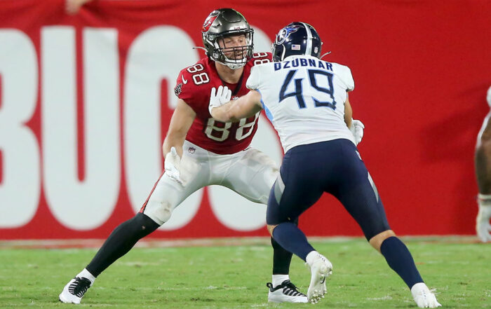 Bucs Te Tanner Hudson