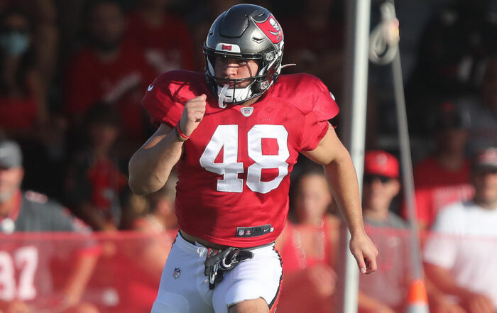 Bucs Ilb Grant Stuard
