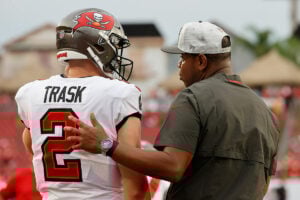 Key Position Battles To Watch For In Bucs' Preseason Opener 2 Bucs Qb Kyle Trask And Oc Byron Leftwich
