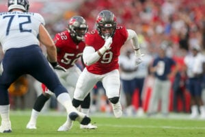 2-Point Conversion: Howard Struggles, Bucs D-Line Shines 3 Bucs Olb Joe Tryon-Shoyinka