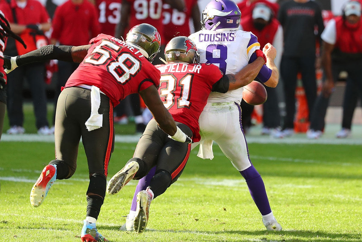 Bucs S Antoine Winfield, Jr. And Olb Shaquil Barrett