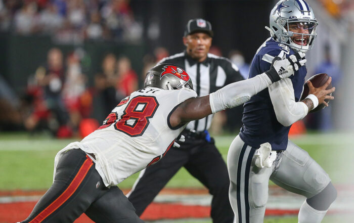 Bucs Olb Shaq Barrett And Cowboys Qb Dak Prescott