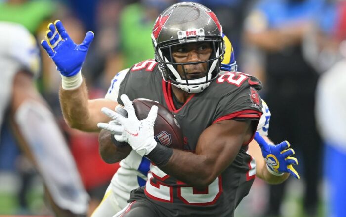 Bucs Rb Giovani Bernard