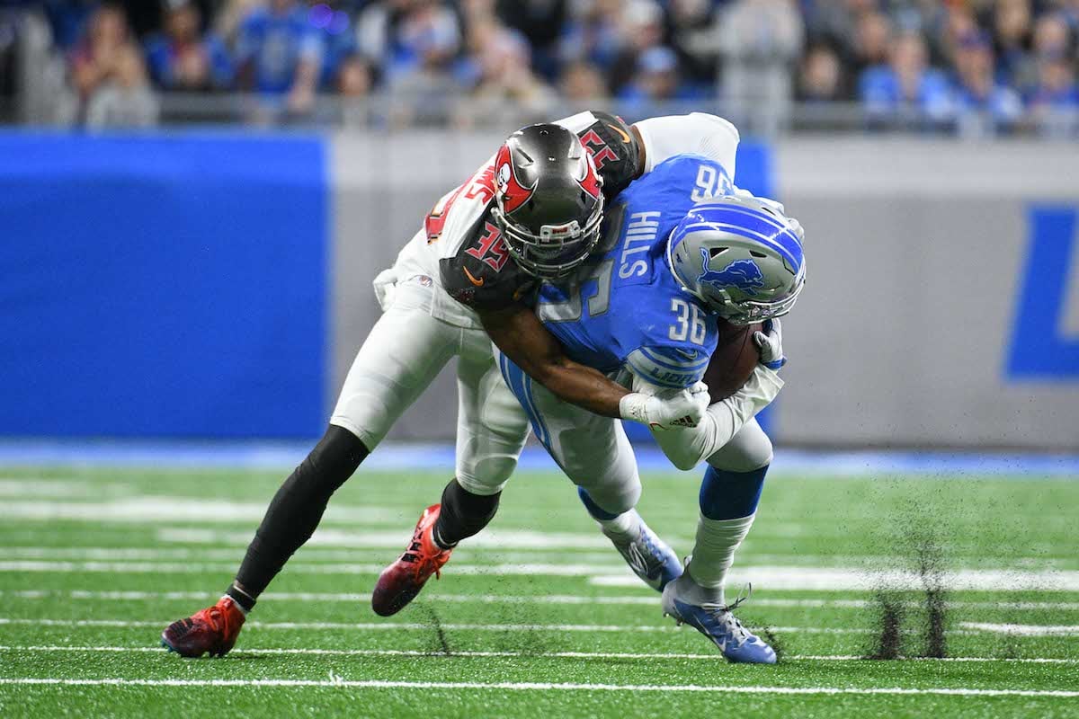 Bucs S Andrew Adams