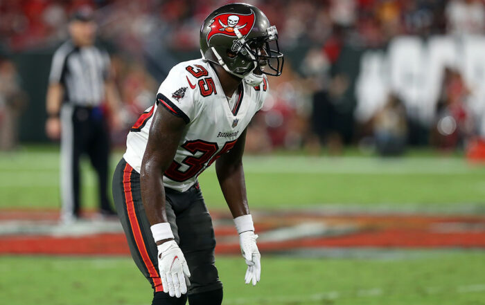 Bucs Cb Dee Delaney