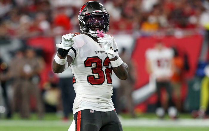 Bucs S Mike Edwards