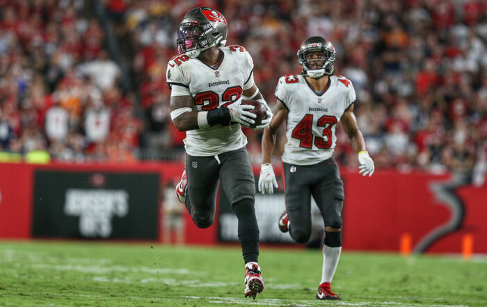 Bucs S Mike Edwards And Cb Ross Cockrell