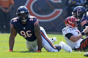 Bears DT Akiem Hicks