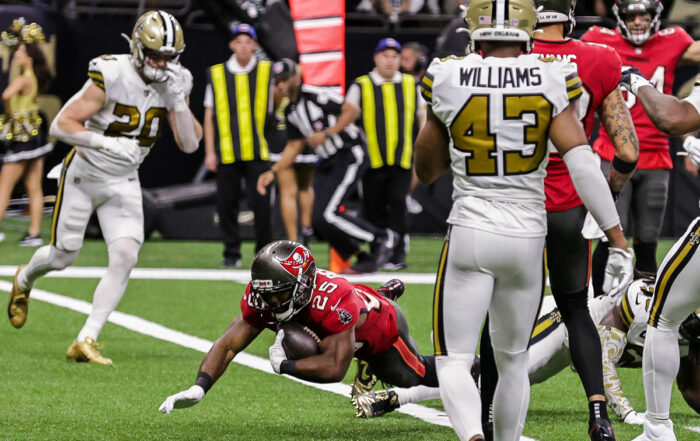 Bucs Rb Giovani Bernard