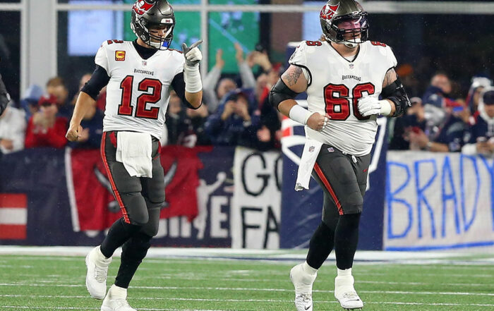 Bucs C Ryan Jensen And Qb Tom Brady