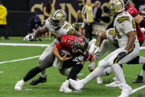Brady Still &Amp;Quot;Pissed Off&Amp;Quot; By Pick-6 Vs Saints 2 Saints De Tanoh Kpassagnon And Bucs Qb Tom Brady