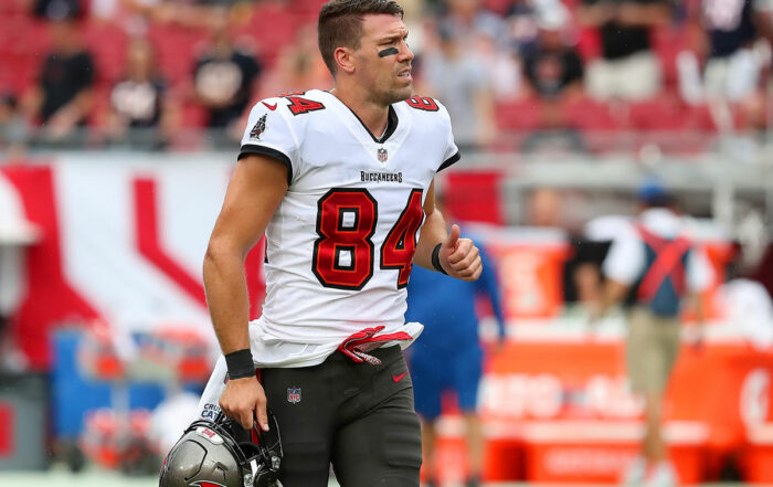 Bucs Te Cam Brate