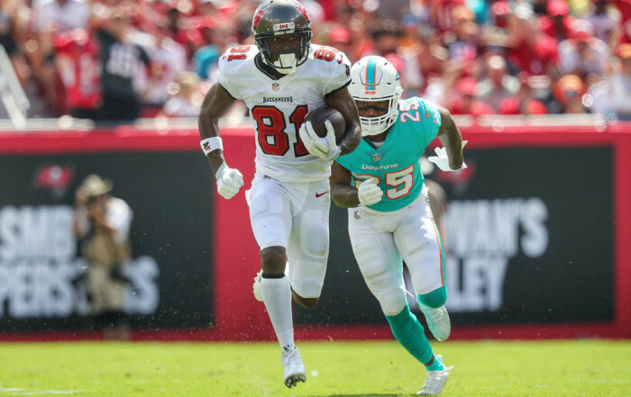 Bucs Wr Antonio Brown