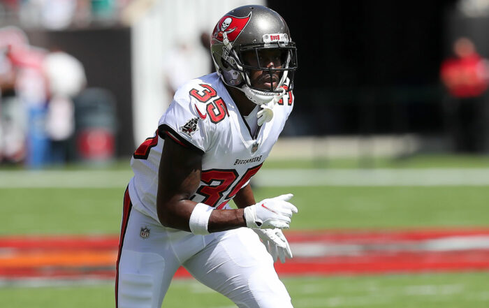 Bucs Cb Jamel Dean