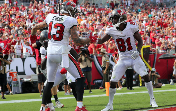Bucs Wrs Mike Evans And Antonio Brown