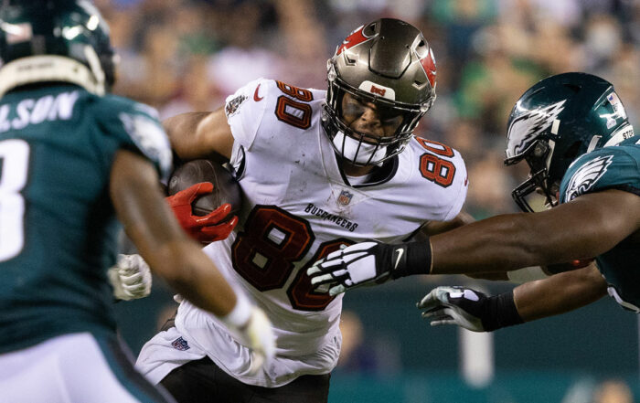 Bucs Te O.j. Howard