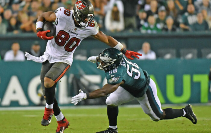 Bucs Te O.j. Howard