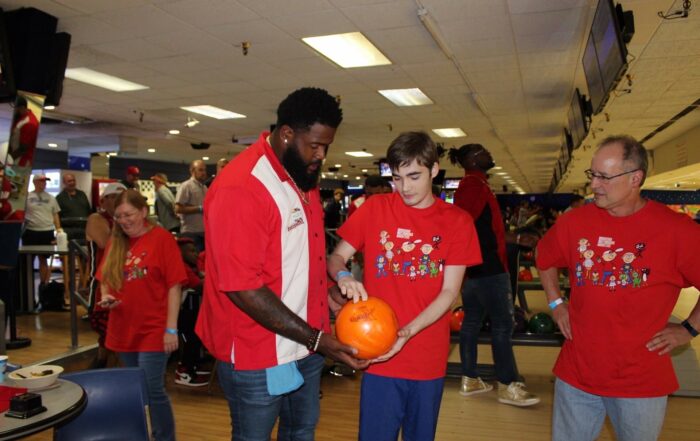 Bucs Donovan Smith Charity