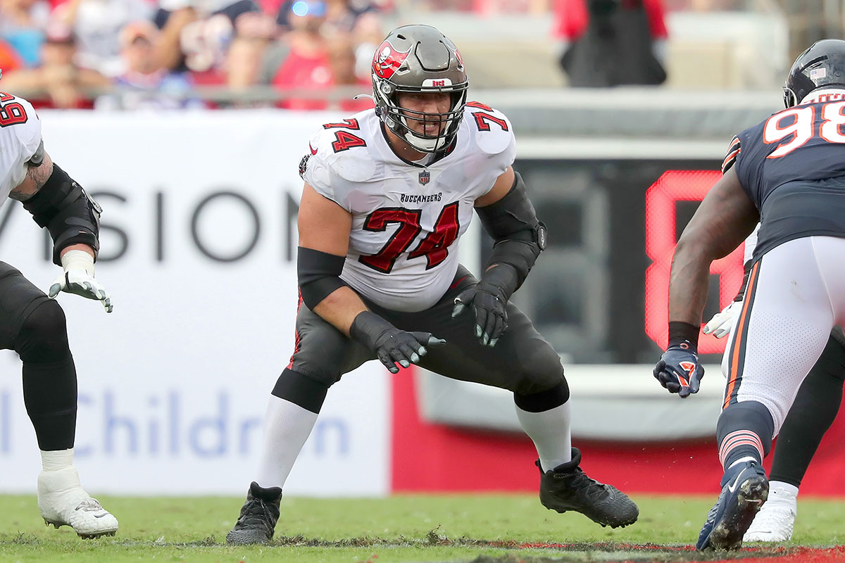 Bucs Lg Ali Marpet Arians