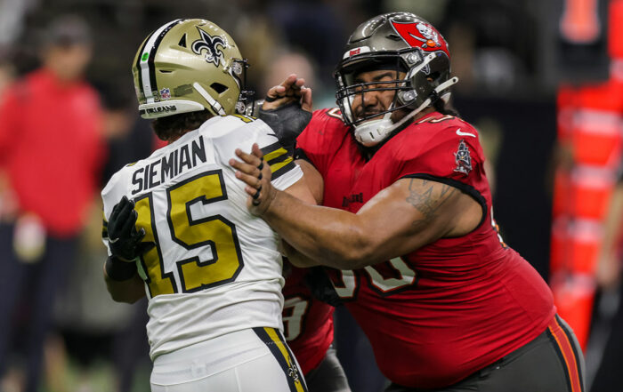 Bucs Nt Vita Vea And Saints Qb Trevor Simian