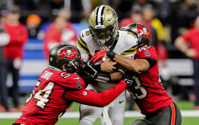 Bucs Lb Lavonte David And Saints Qb Jameis Winton