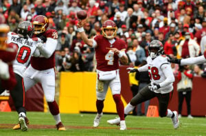 Bucs Olbs Jason Pierre-Paul And Shaquil Barrett And Wft Qb Taylor Heinicke