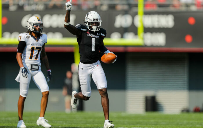 Cincinnati Cb Ahmad &Quot;Sauce&Quot; Gardner