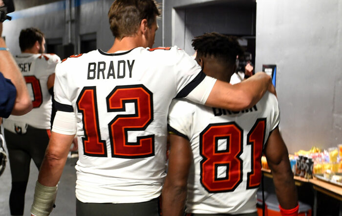 Bucs Qb Tom Brady And Wr Antonio Brown