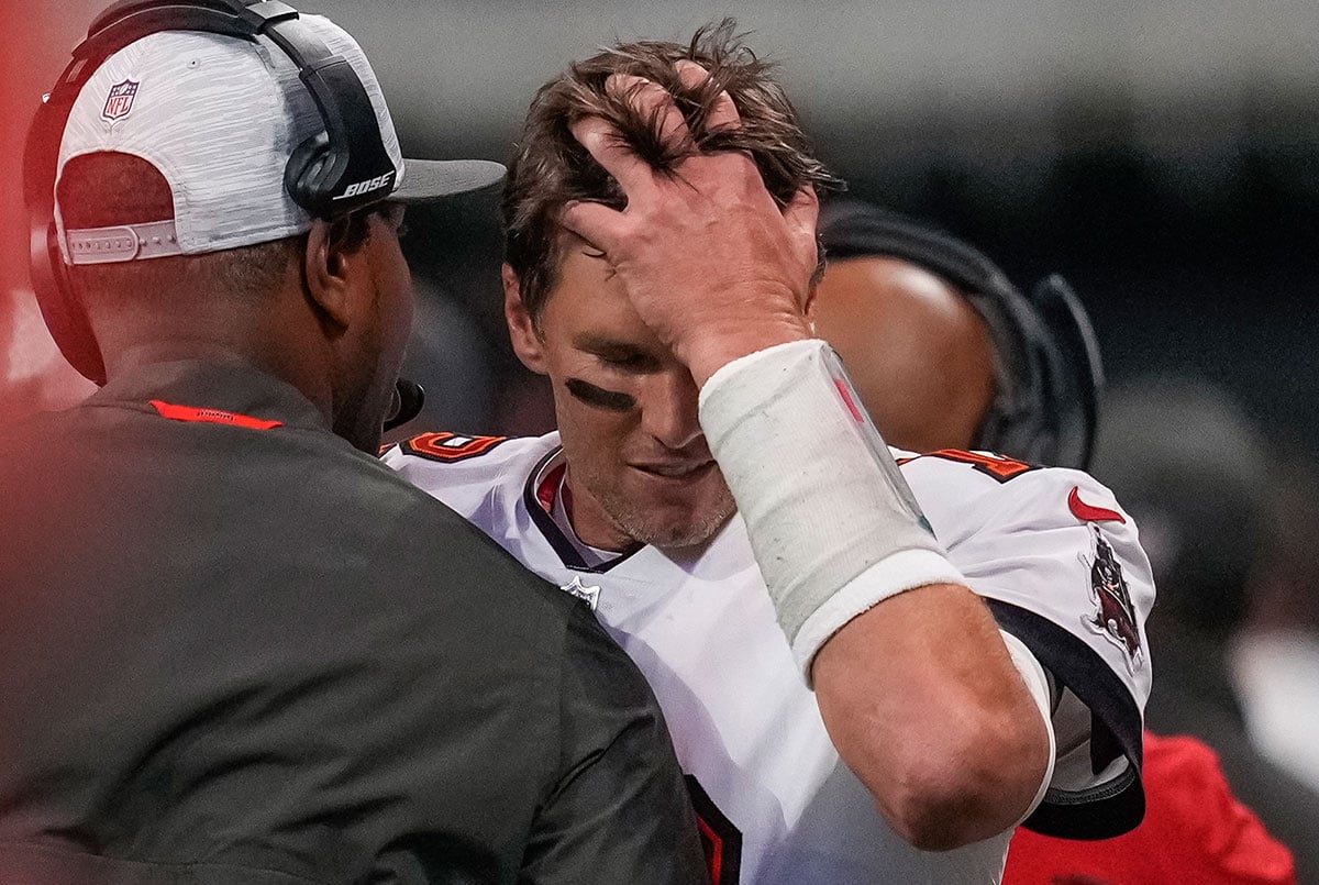 Bucs Qb Tom Brady And Oc Byron Leftwich