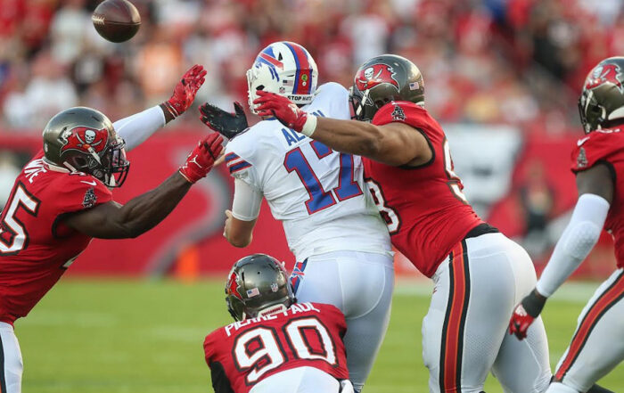 Bucs Defense Pressures Bills Qb Josh Allen