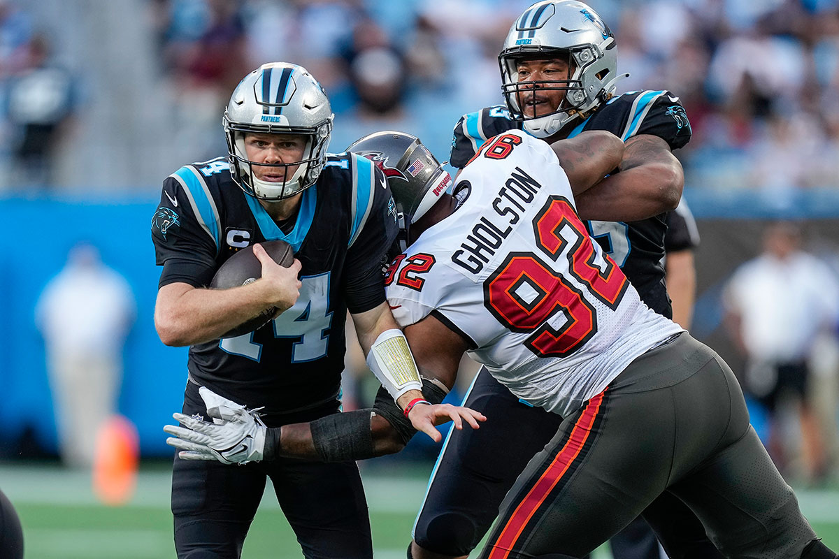 Bucs De Will Gholston
