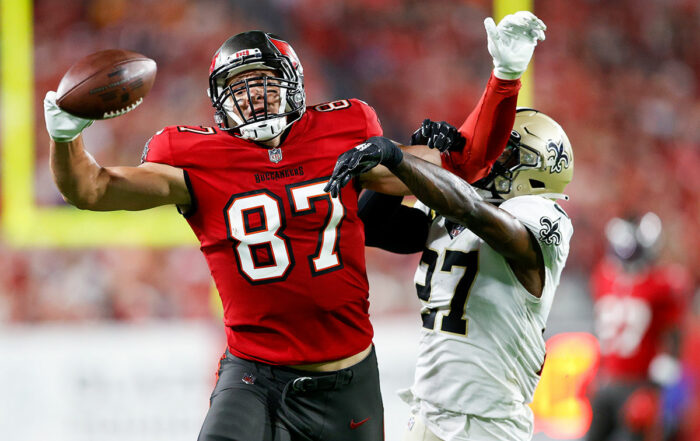 Bucs Te Rob Gronkowski And Saints Ss Malcolm Jenkins