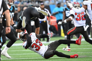 2-Point Conversion: Gholston Leads Bucs Sack Attack 5 Bucs S Jordan Whitehead
