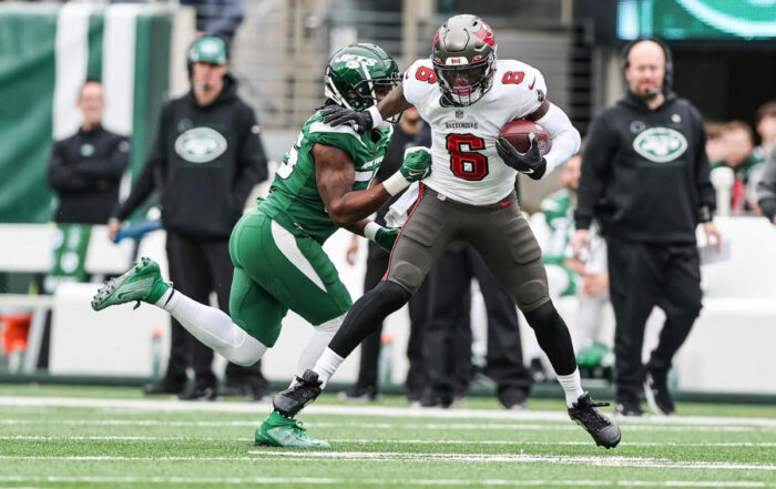Bucs Rb Le'Veon Bell