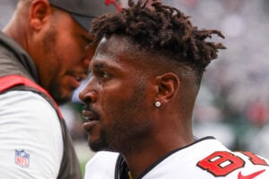 Former Bucs Wr Antonio Brown