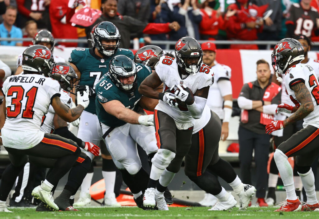 Bucs Olb Shaq Barrett Vs Eagles