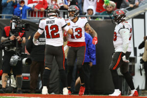 2-Point Conversion: Bucs Need Legendary Playoff Run From Evans 2 Bucs Qb Tom Brady And Wr Mike Evans