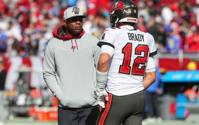Bucs Oc Byron Leftwich And Qb Tom Brady