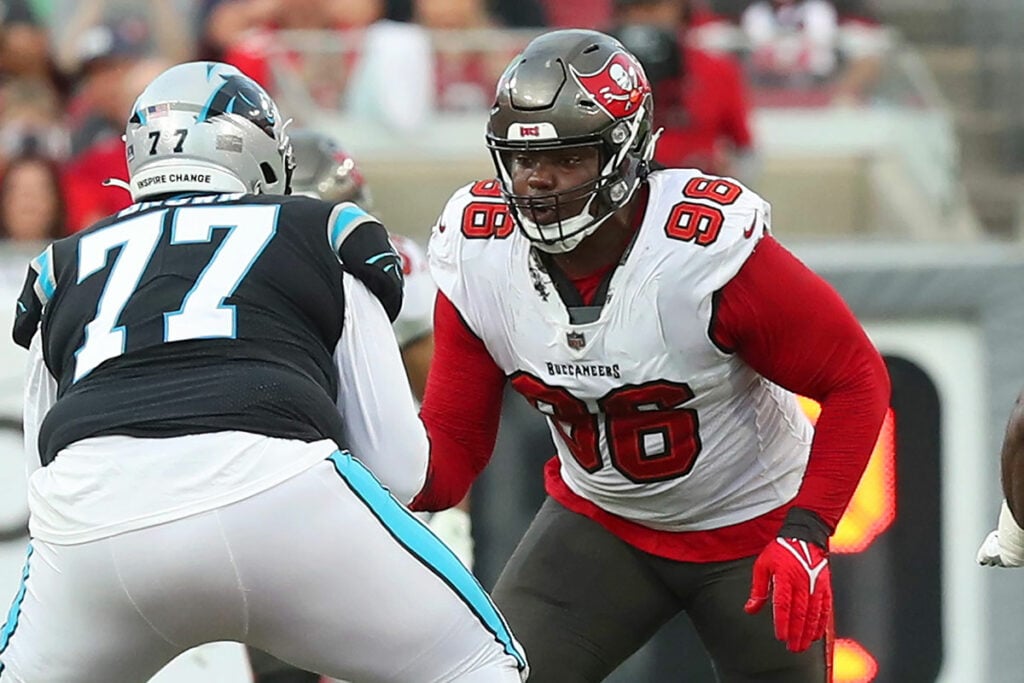 Bucs Mailbag: Pass Rush, Trade Deadline Approaching, Injury Update 5 Bucs Dt Steve Mclendon