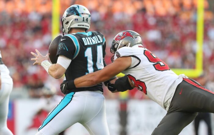 Bucs Olb Anthony Nelson