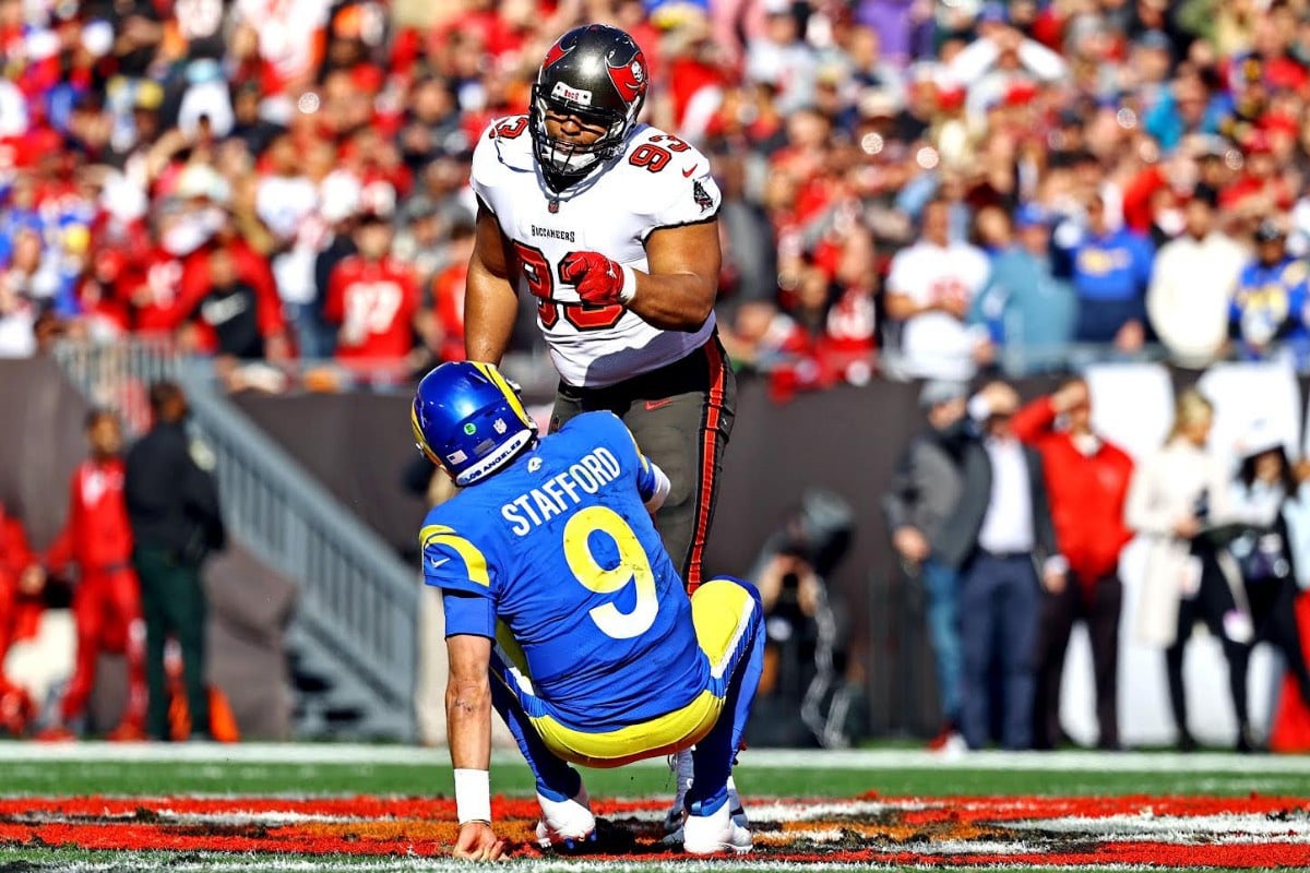 Bucs Dt Ndamukong Suh And Qb Matthew Stafford